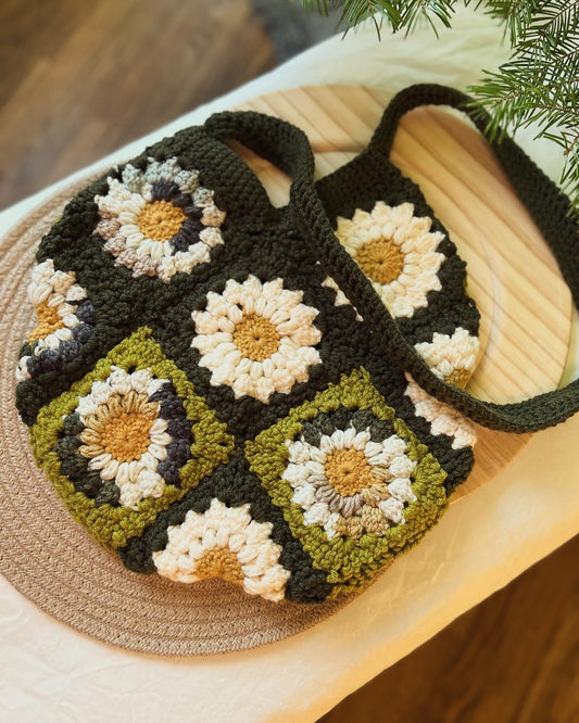 Crochet Women's Tote | Handmade | Sunburst Granny Square | Crossbody Bag
